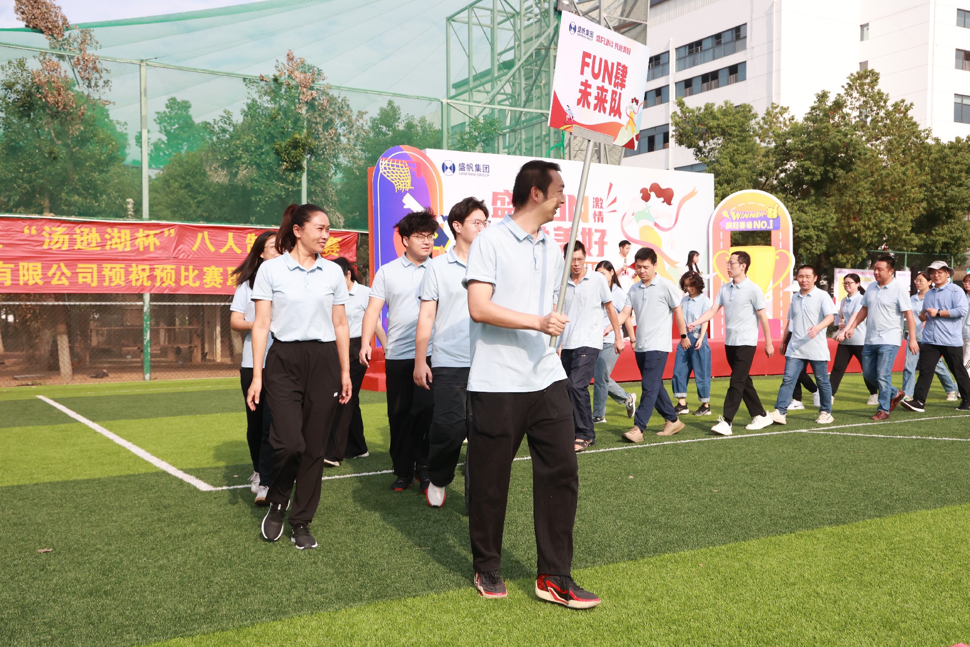 1728888125229249.jpg 1728888125229249.jpg