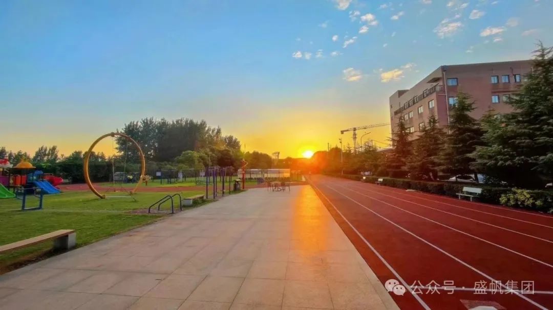 1749110823126511.jpg 1749110823126511.jpg